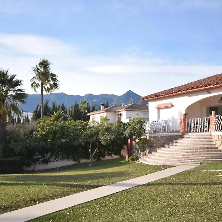 Дом отдыха Villa Marbella *